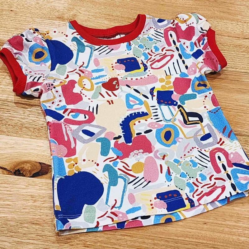 Kids puff sleeve tee in Magnetic print, Australian cotton Front View