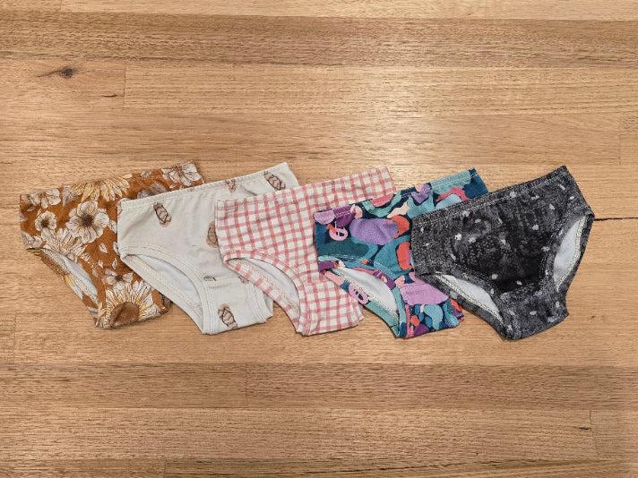 Little Girls Briefs Night Snow - Comfortable Australian Made Underwear-Girls Underwear-2-3-byaudreyandgrace